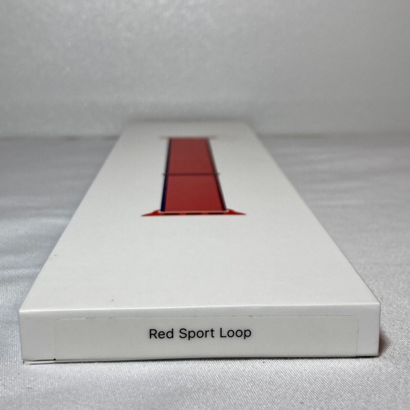 Apple Watch Band Sport Loop in Red 44mm NIB - Picture 2 of 4